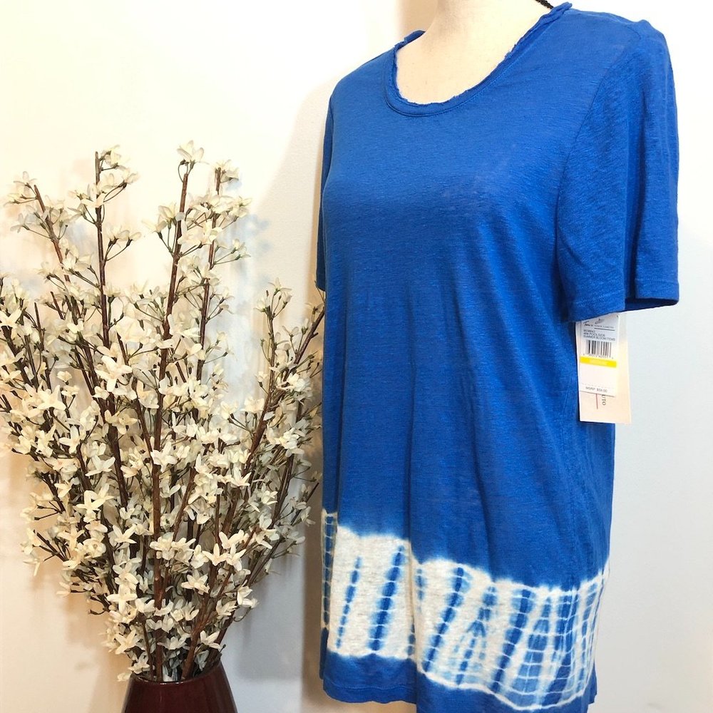 Two by Vince Camuto Linen Top Size Medium Blue Tie-Dye Poolside Summer Bloom NEW